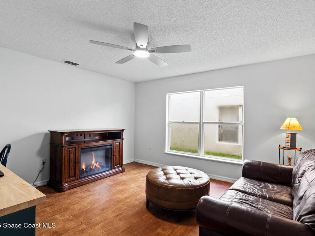 1736 Las Palmos Drive, Palm Bay, FL 32908