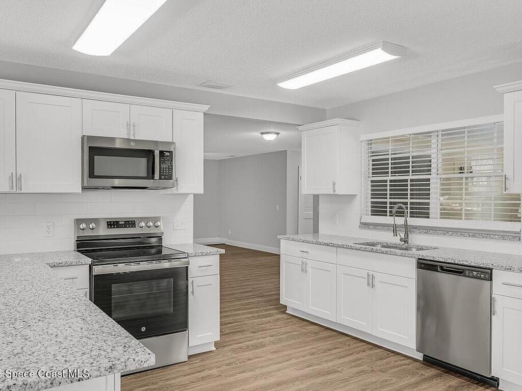 1236 42nd Avenue, Vero Beach, FL 32960