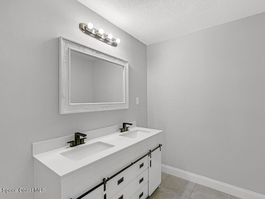 1236 42nd Avenue, Vero Beach, FL 32960