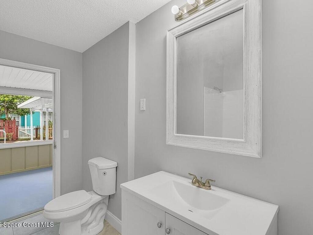 1236 42nd Avenue, Vero Beach, FL 32960