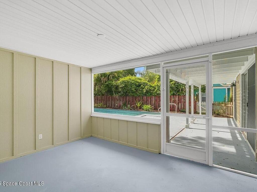 1236 42nd Avenue, Vero Beach, FL 32960