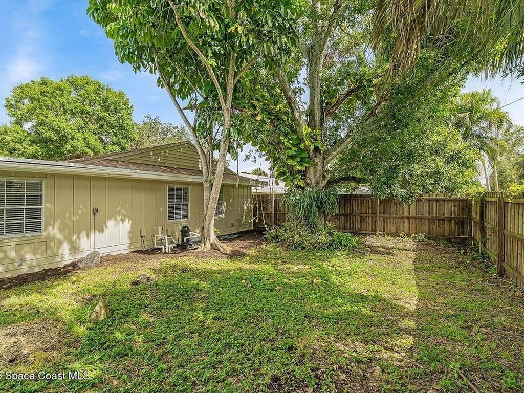 1236 42nd Avenue, Vero Beach, FL 32960