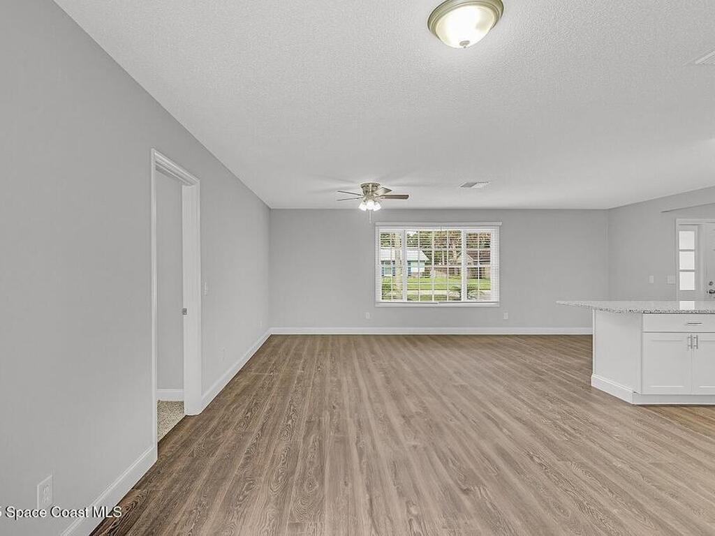 1236 42nd Avenue, Vero Beach, FL 32960