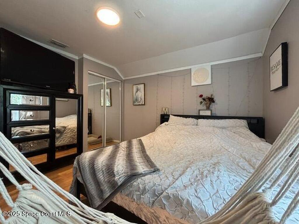 9590 Primrose Drive, Micco, FL 32976