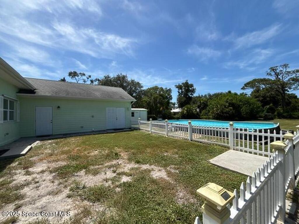 9590 Primrose Drive, Micco, FL 32976