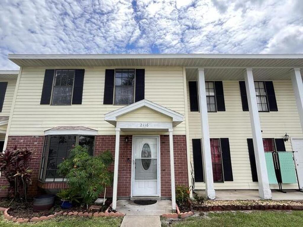 2116 Manor Drive, Palm Bay, FL 32905