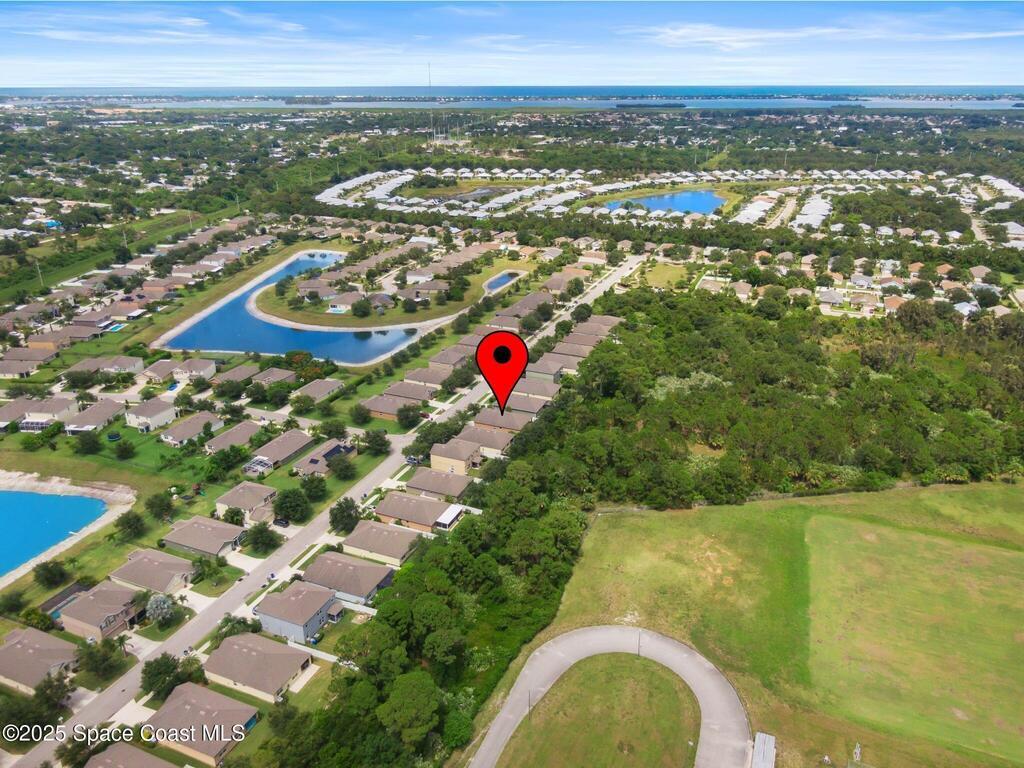 1327 Lexington Square, Vero Beach, FL 32962