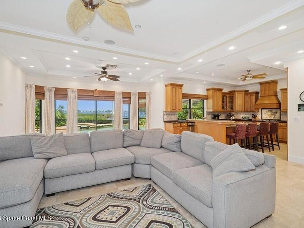 484 Lanternback Island Drive, Satellite Beach, FL 32937