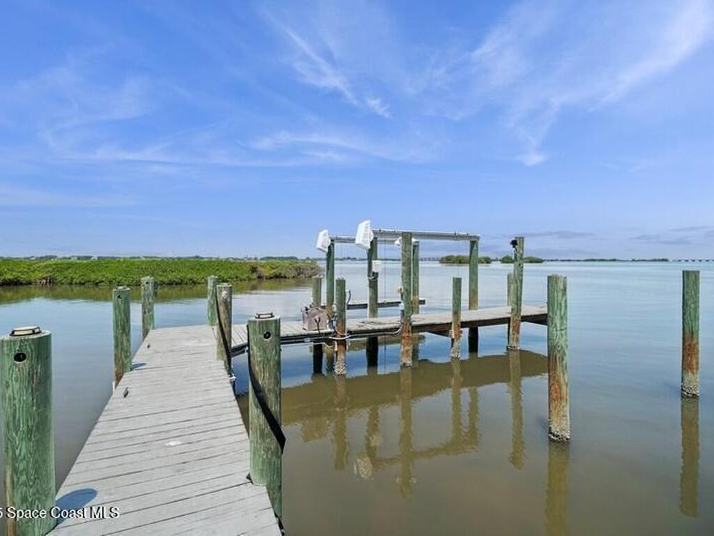 484 Lanternback Island Drive, Satellite Beach, FL 32937
