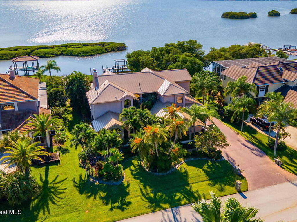 484 Lanternback Island Drive, Satellite Beach, FL 32937