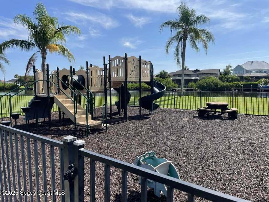 484 Lanternback Island Drive, Satellite Beach, FL 32937