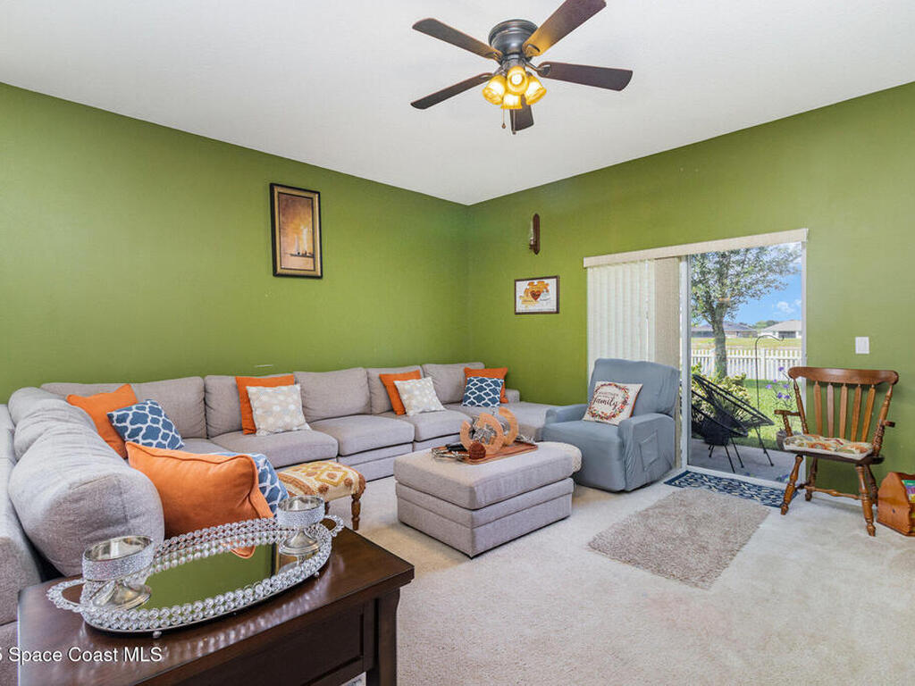 154 Wading Bird Cir. Circle, Palm Bay, FL 32908