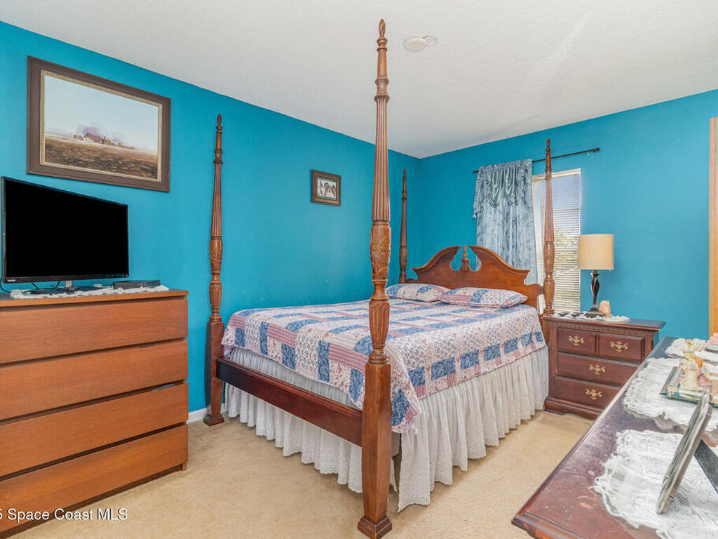 154 Wading Bird Cir. Circle, Palm Bay, FL 32908