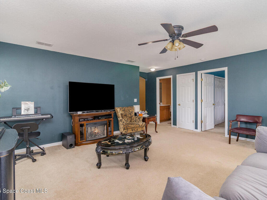 154 Wading Bird Cir. Circle, Palm Bay, FL 32908