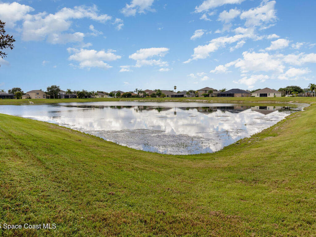 154 Wading Bird Cir. Circle, Palm Bay, FL 32908