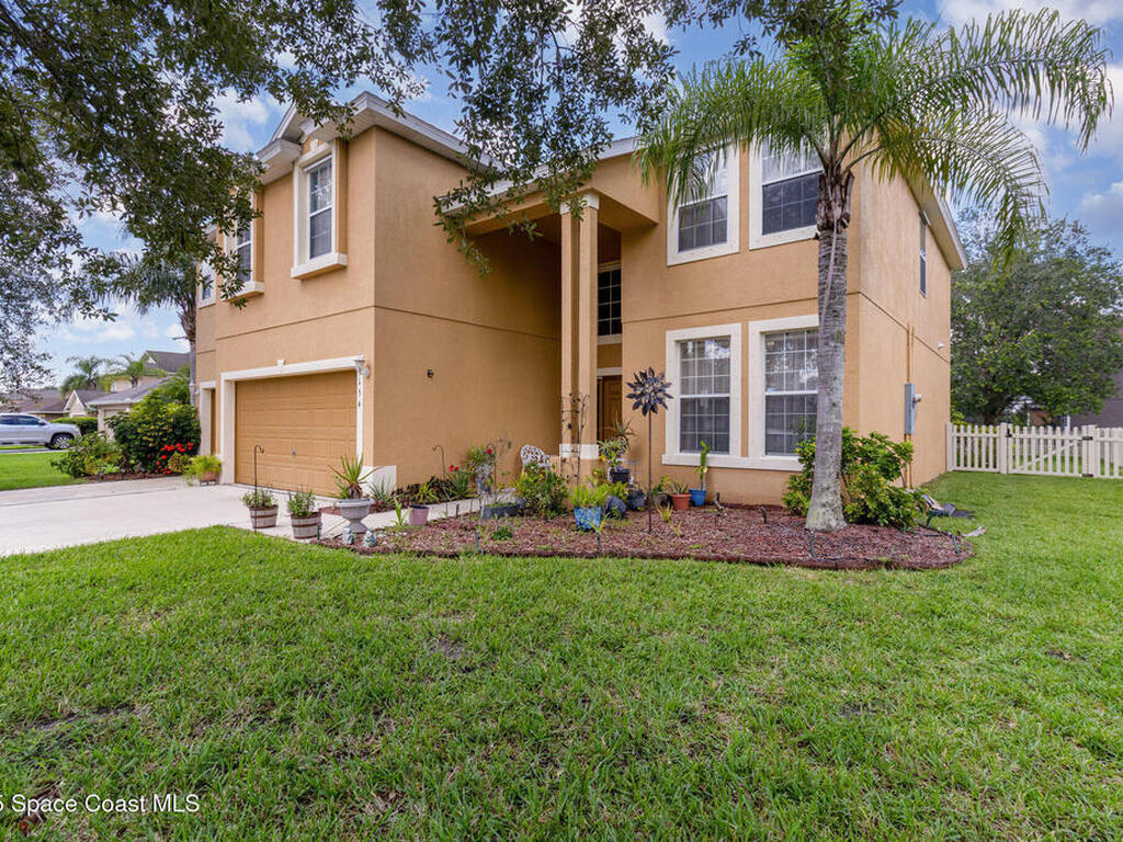 154 Wading Bird Cir. Circle, Palm Bay, FL 32908