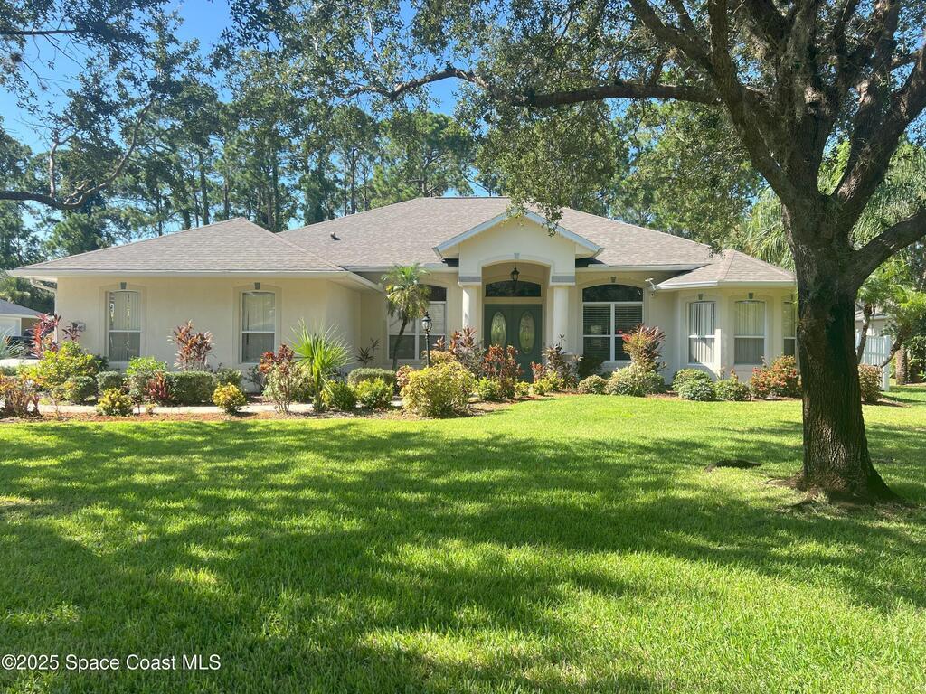 1748 Winding Ridge Circle, Palm Bay, FL 32909
