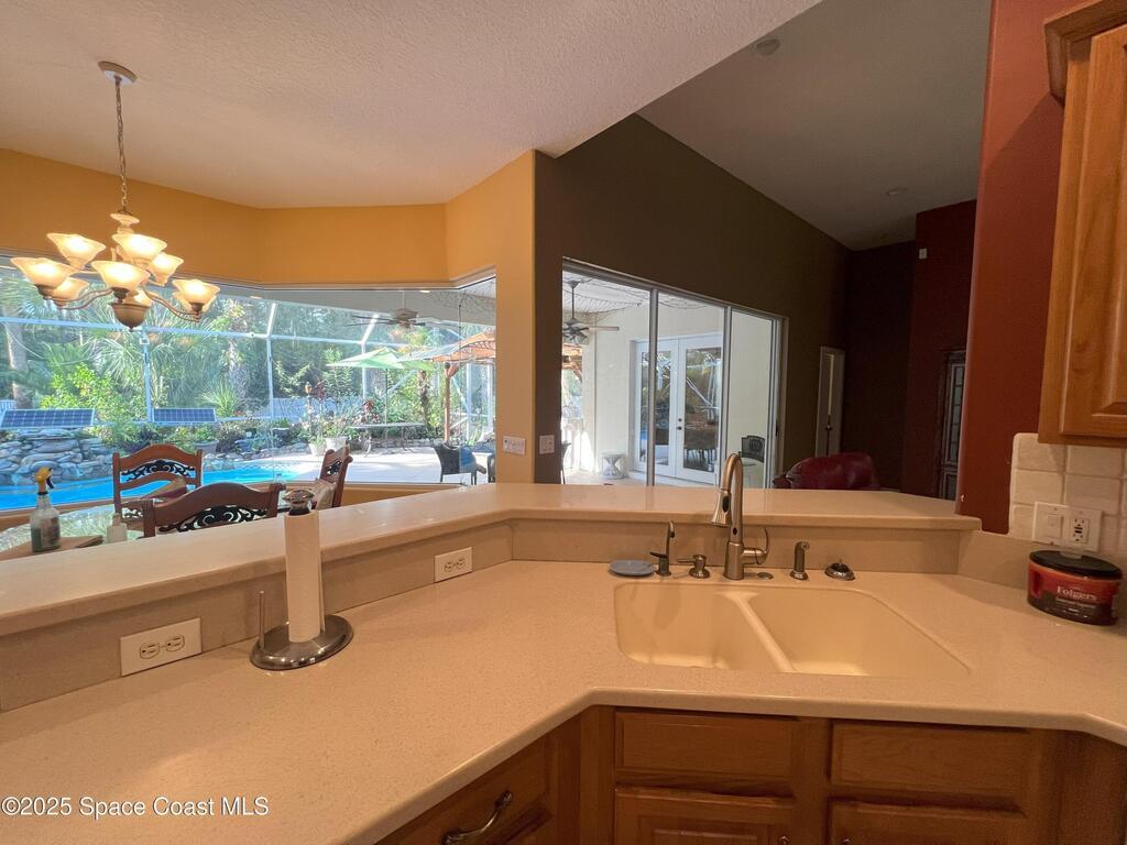 1748 Winding Ridge Circle, Palm Bay, FL 32909