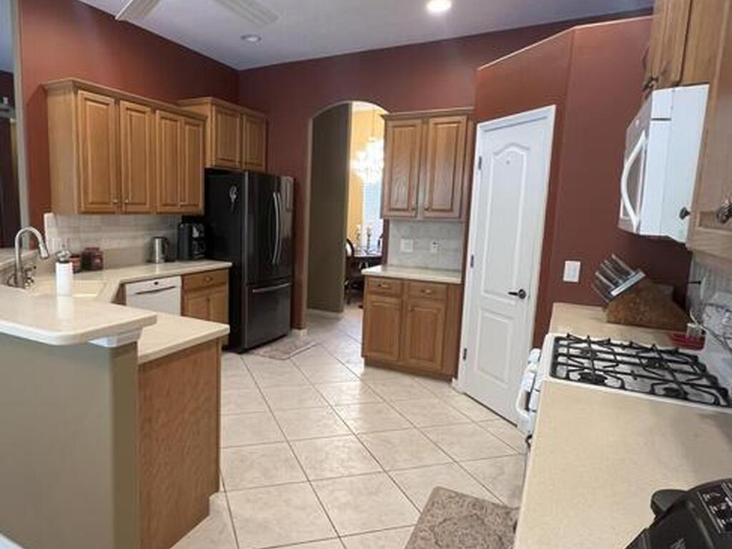 1748 Winding Ridge Circle, Palm Bay, FL 32909