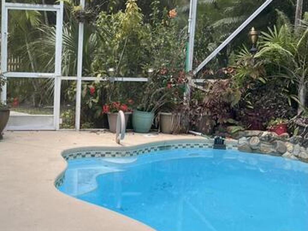 1748 Winding Ridge Circle, Palm Bay, FL 32909