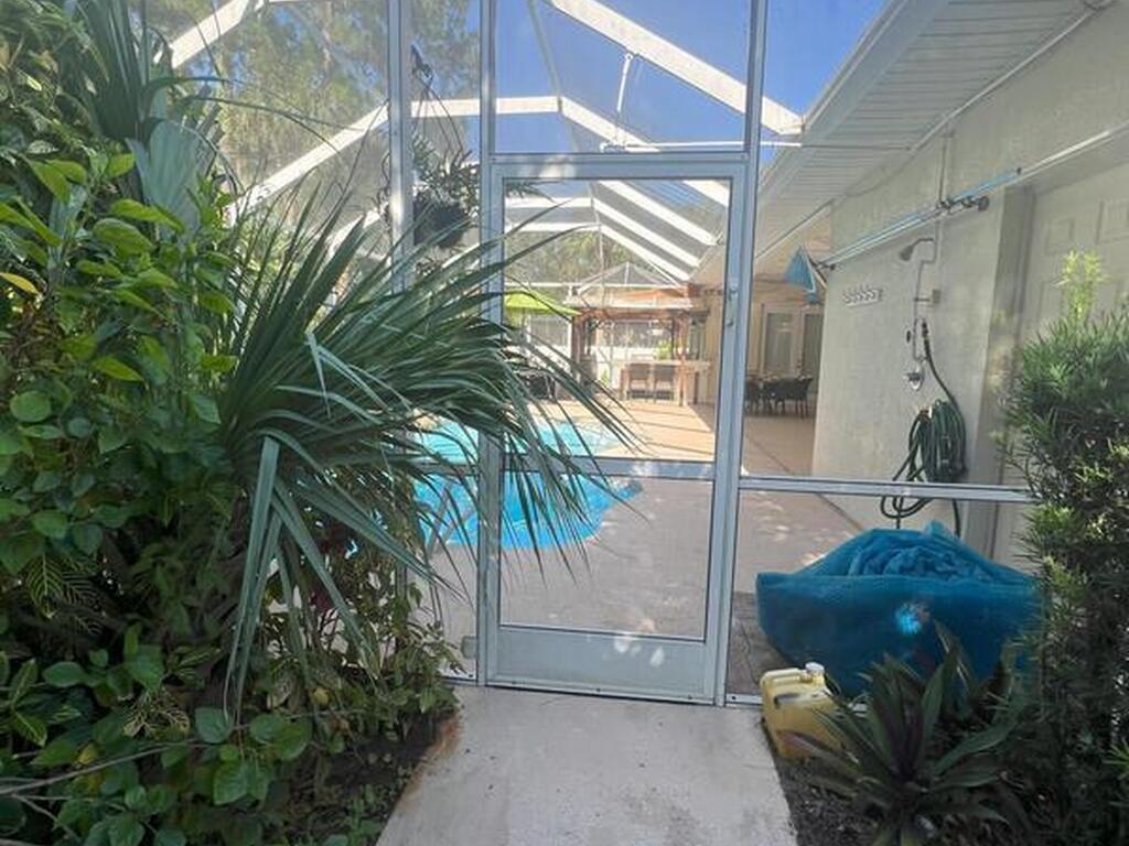 1748 Winding Ridge Circle, Palm Bay, FL 32909