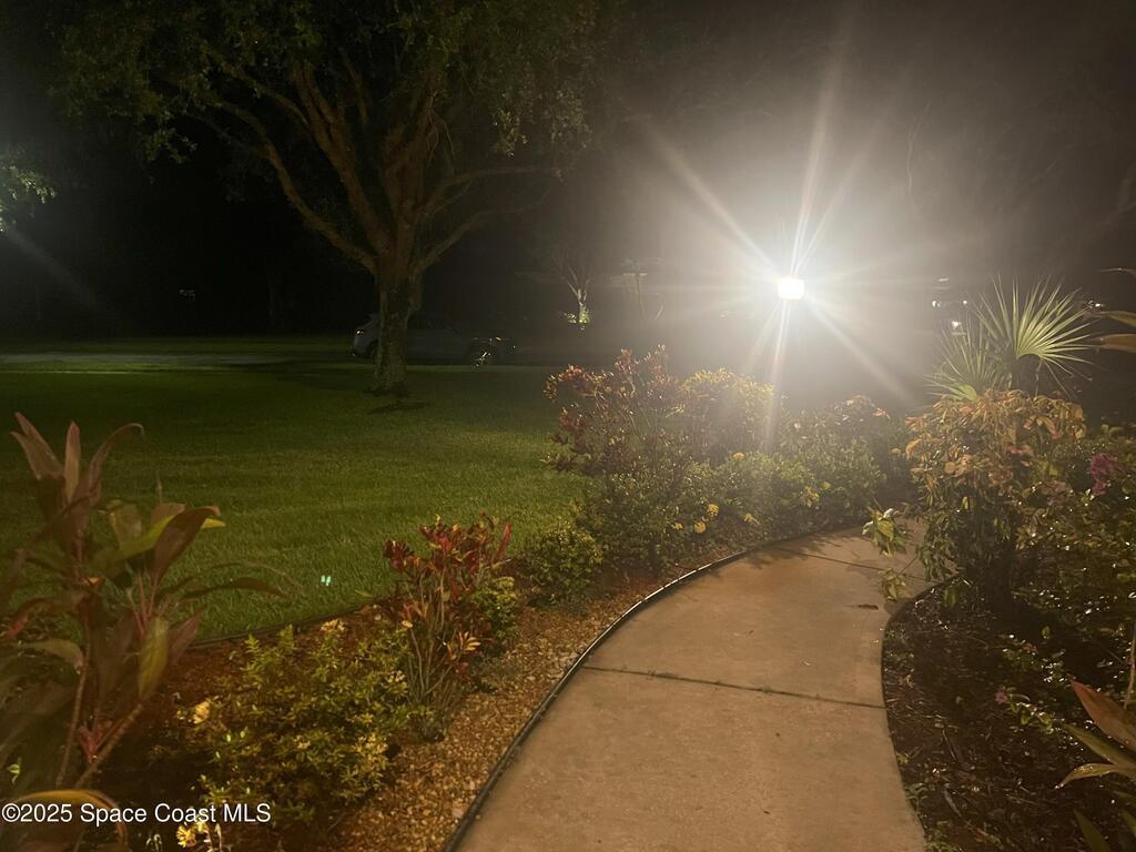 1748 Winding Ridge Circle, Palm Bay, FL 32909