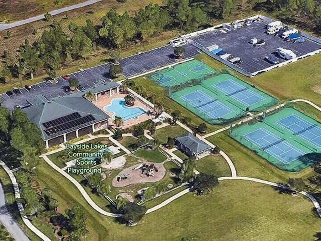 1748 Winding Ridge Circle, Palm Bay, FL 32909