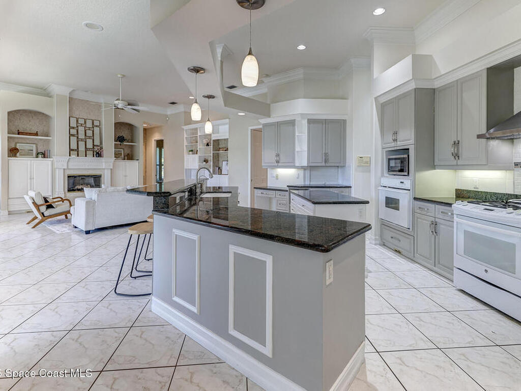 1009 Monticello Court, Suntree, FL 32940