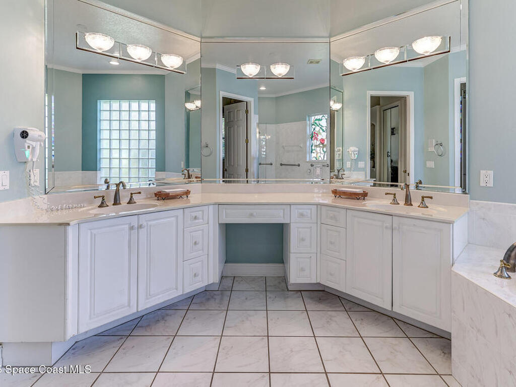 1009 Monticello Court, Suntree, FL 32940