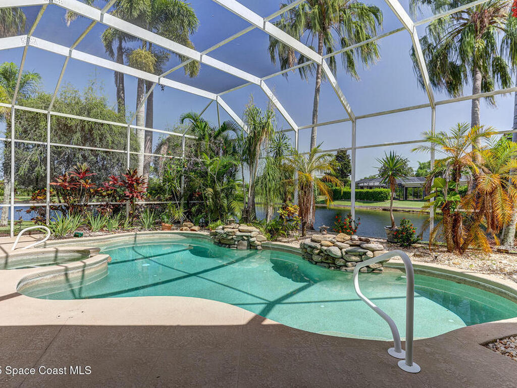 1009 Monticello Court, Suntree, FL 32940