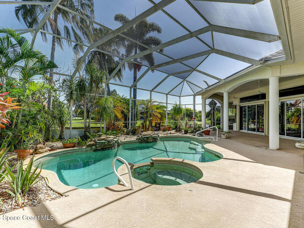 1009 Monticello Court, Suntree, FL 32940