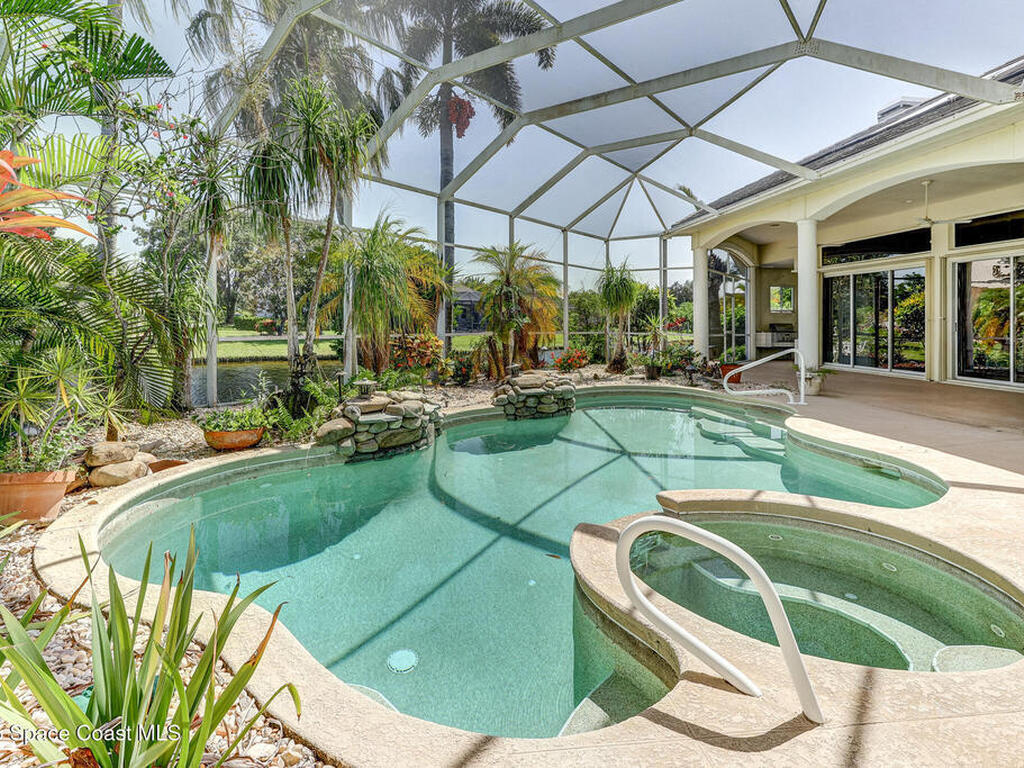 1009 Monticello Court, Suntree, FL 32940