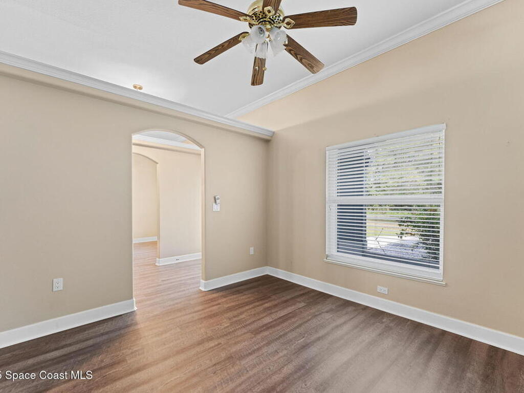 5680 Seminole Street, Mims, FL 32754