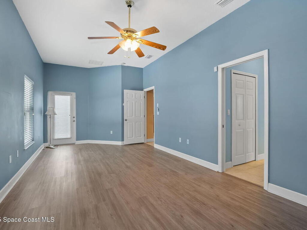 5680 Seminole Street, Mims, FL 32754