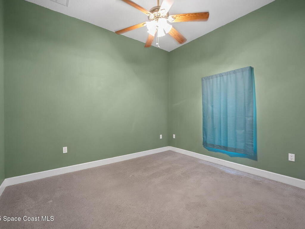 5680 Seminole Street, Mims, FL 32754