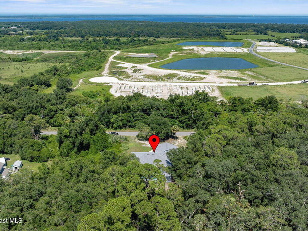 5680 Seminole Street, Mims, FL 32754