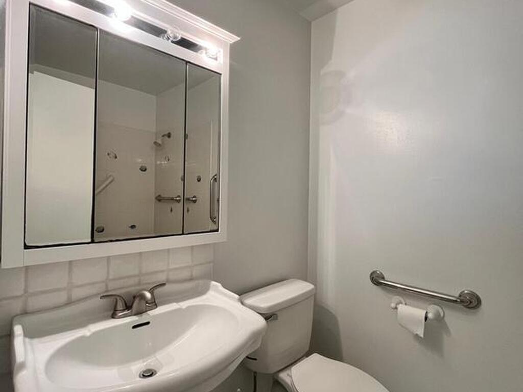 1015 Ashley Avenue, Indian Harbour Beach, FL 32937