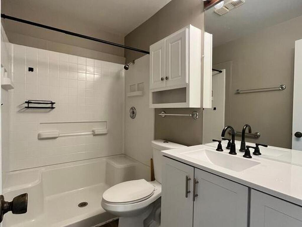 1015 Ashley Avenue, Indian Harbour Beach, FL 32937