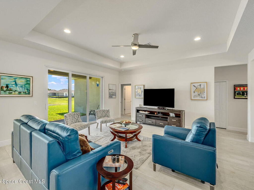 2003 Killian Drive, Palm Bay, FL 32905