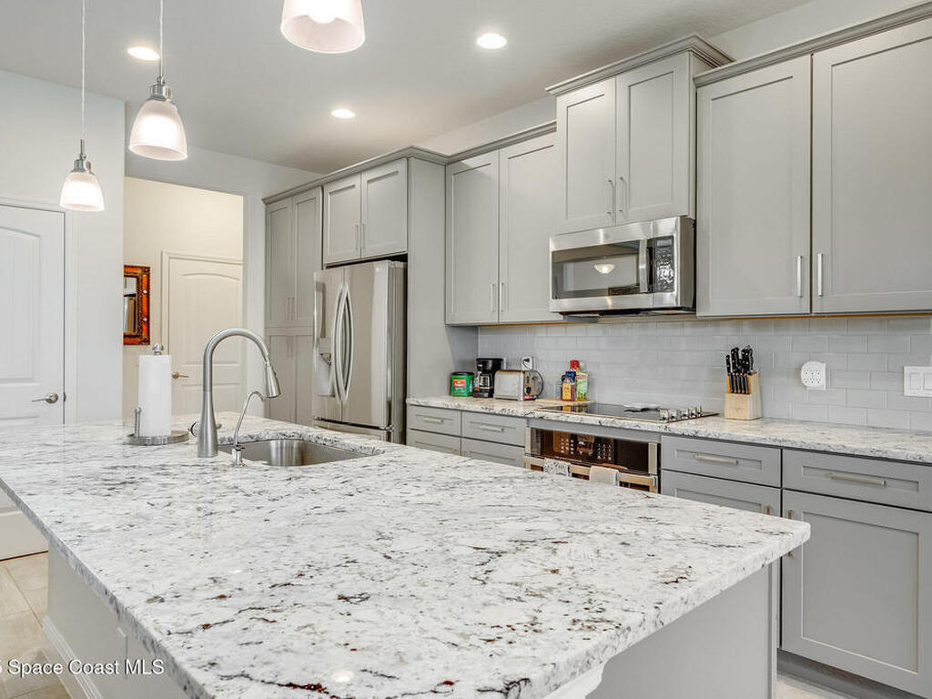 2003 Killian Drive, Palm Bay, FL 32905