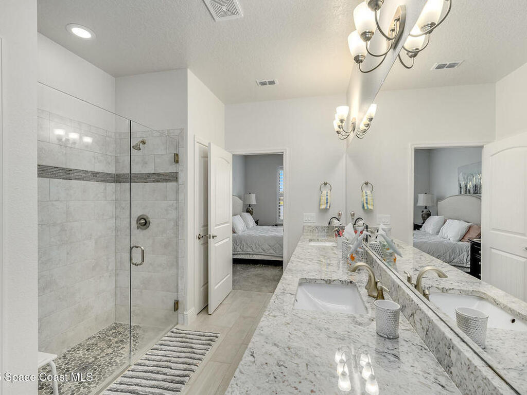 2003 Killian Drive, Palm Bay, FL 32905