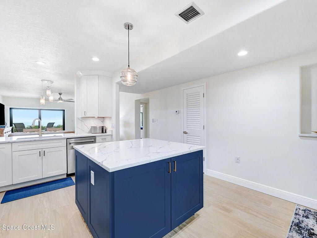 199 Jimmy Buffett Mem Highway, Satellite Beach, FL 32937