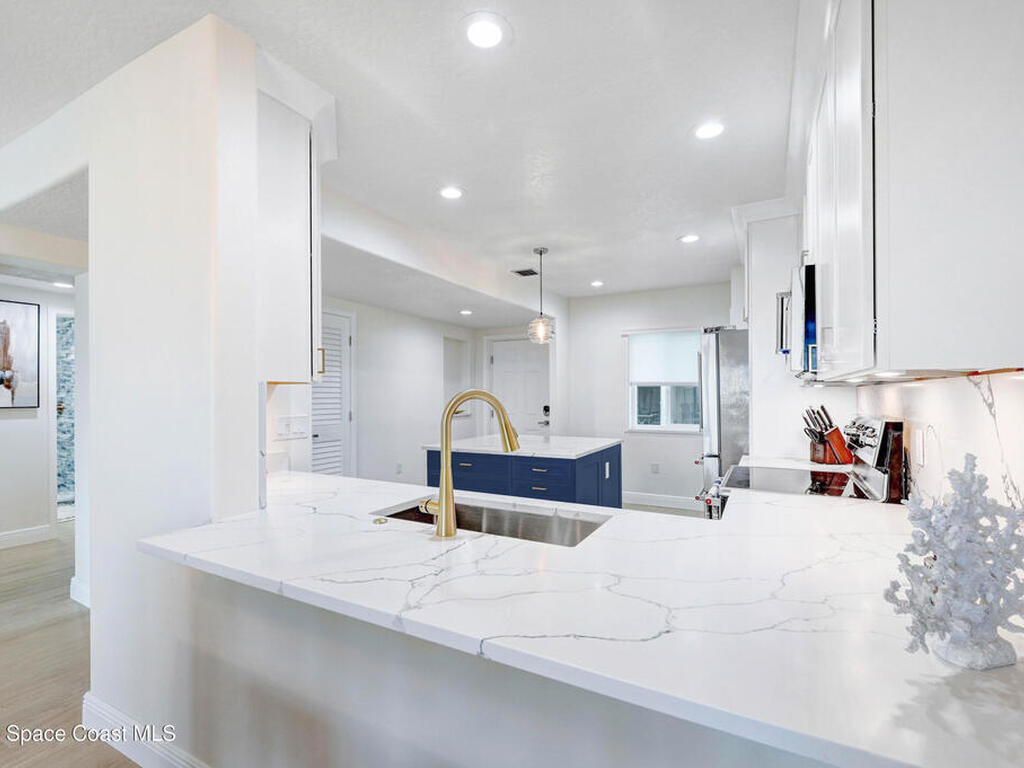 199 Jimmy Buffett Mem Highway, Satellite Beach, FL 32937