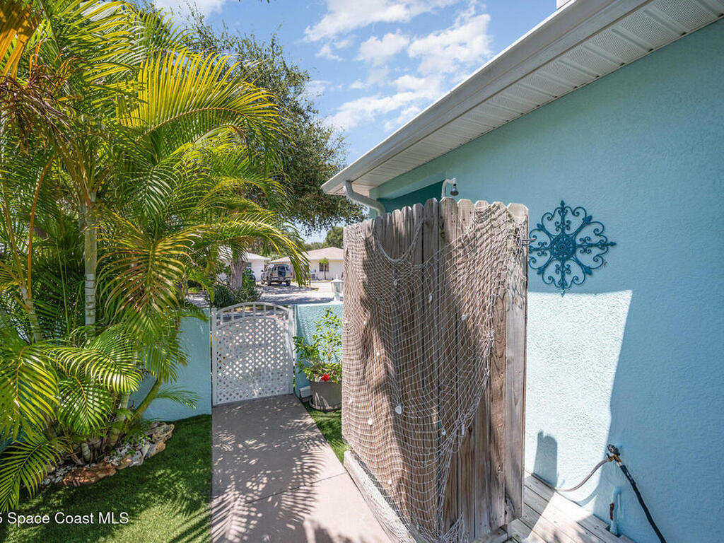 127 Madison Avenue, Cape Canaveral, FL 32920