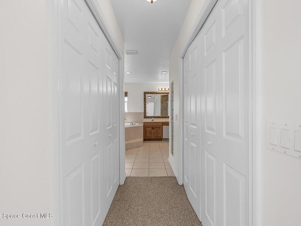 805 W Central Boulevard, Cape Canaveral, FL 32920