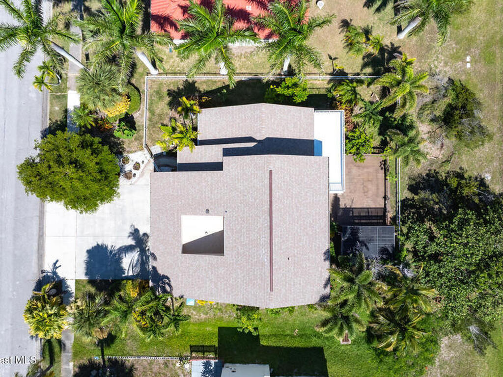 805 W Central Boulevard, Cape Canaveral, FL 32920