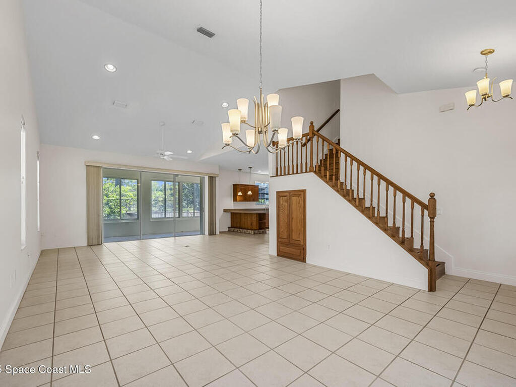 805 W Central Boulevard, Cape Canaveral, FL 32920