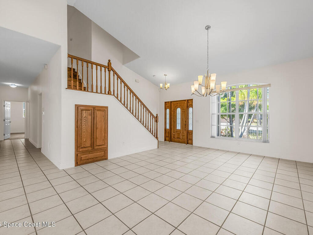 805 W Central Boulevard, Cape Canaveral, FL 32920