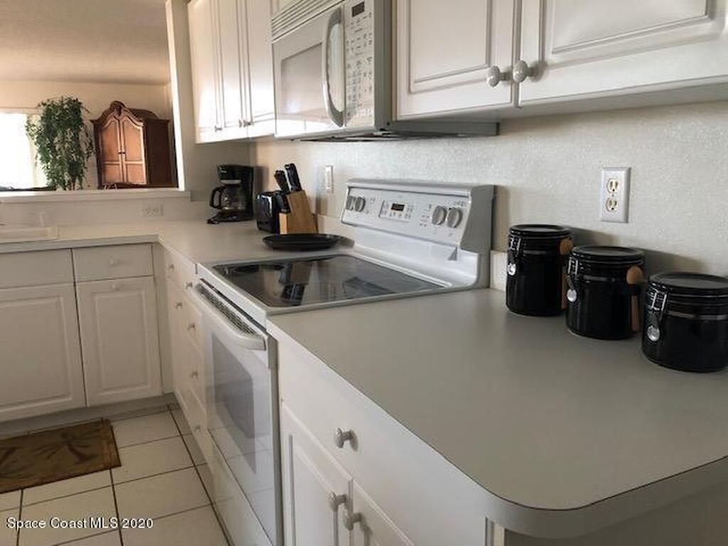 605 Shorewood Drive, Cape Canaveral, FL 32920