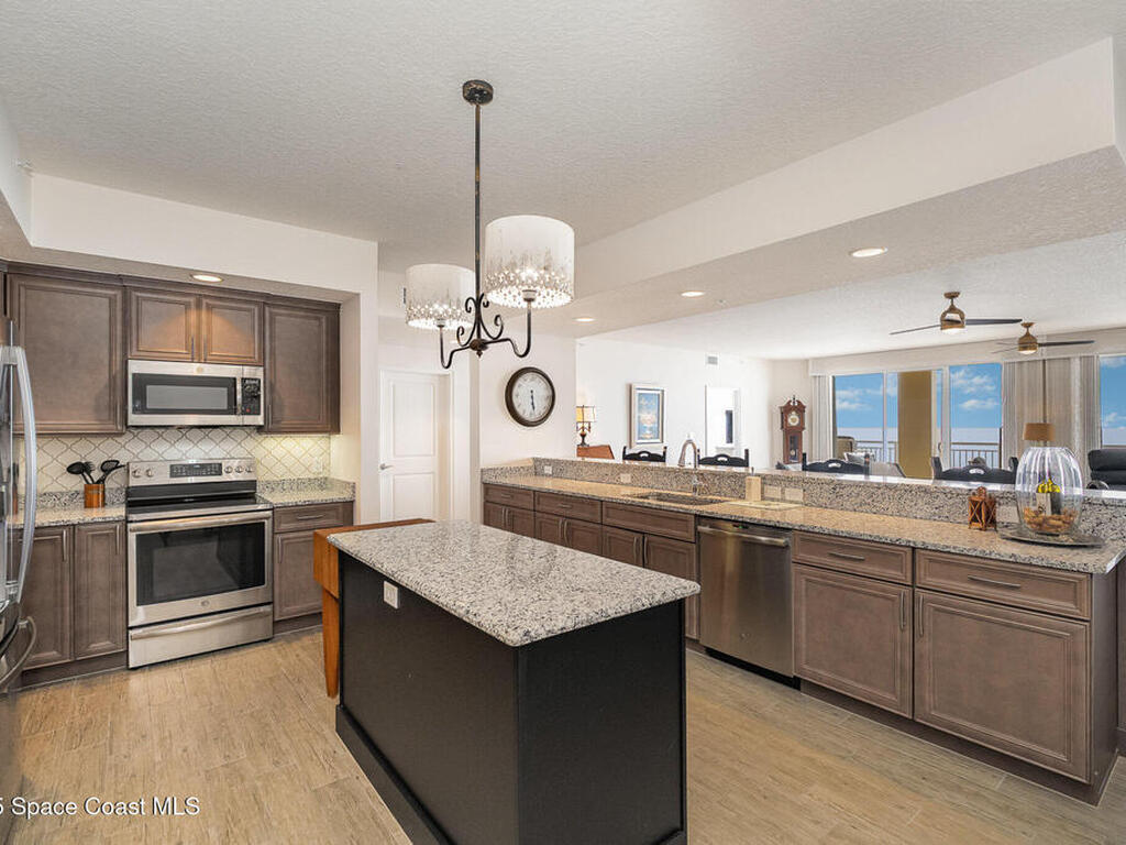 1025 Highway A1a, Satellite Beach, FL 32937